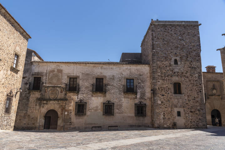 34 - Caceres - ciudad - casa de los Ovando